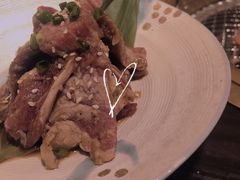 -山川小町·极番烧肉(新地假日广场店)