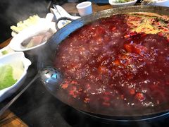 -纸盐河码头火锅(十八梯店)