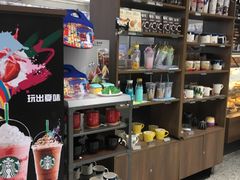 -星巴克(上海虹桥站2A检票口)