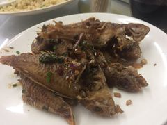 炸鱼-鹏城人家海鲜酒家·23年老字号(较场尾店)
