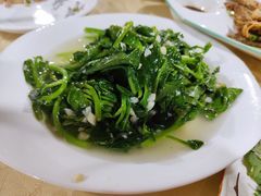 -凤嫂农家乐(梁弄店)