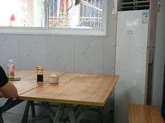 -荣巷小馄饨(荣巷店)