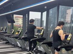 -超鹿运动(五四路恒力城店)