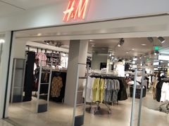 -H&M(天一广场店)