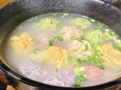 全家福馄饨-地二手作鱼汤馄饨(上街里店)