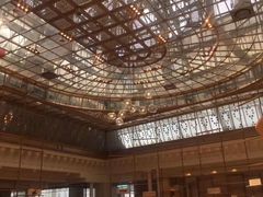 -乐蓬马歇百货公司(Rive Gauche)