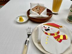 餐前面包配黄油-弗兰克牛排西餐厅Ribone steak house(柠檬花园店)