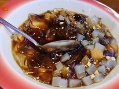 -爆炸头阿姨小四川正宗川味小吃(无任何分店)