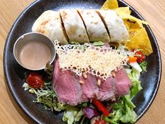 慢煮澳洲牛肉沙拉-HELLO 27 意面·沙拉·帕尼尼