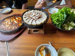 -百年石锅饭·朝鲜族传统民餐