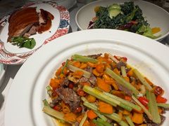 -在前门·烤鸭北京菜(五月花广场店)