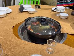 -濠轩阁特色生蚝火锅总店