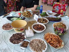 -何适山庄 ·可团建(水长城P2停车场店)