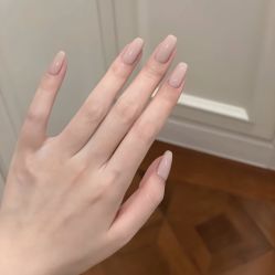 -悦指间美甲美睫