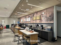 -星巴克臻选(周浦万达店)