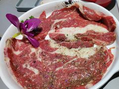 -盛辛巴·东北炭火烤肉(托乐嘉店)