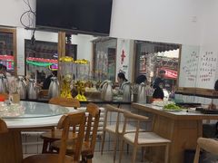 -老地方啤酒屋·海鲜青岛菜大排档(台东步行街店)