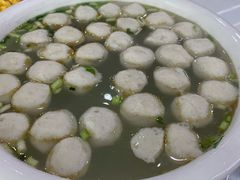 -丹水桥地锅鱼·翘嘴鲌·地方特色全鱼宴(丹江口大坝店)