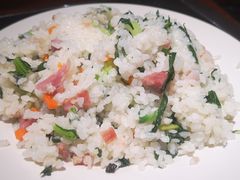 咸肉菜饭-大食代美食广场(迪士尼小镇店)