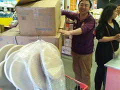 -百安居装修建材卖场(罗湖店)
