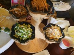 -慢丽江·云南野生菌土鸡锅(西山店)