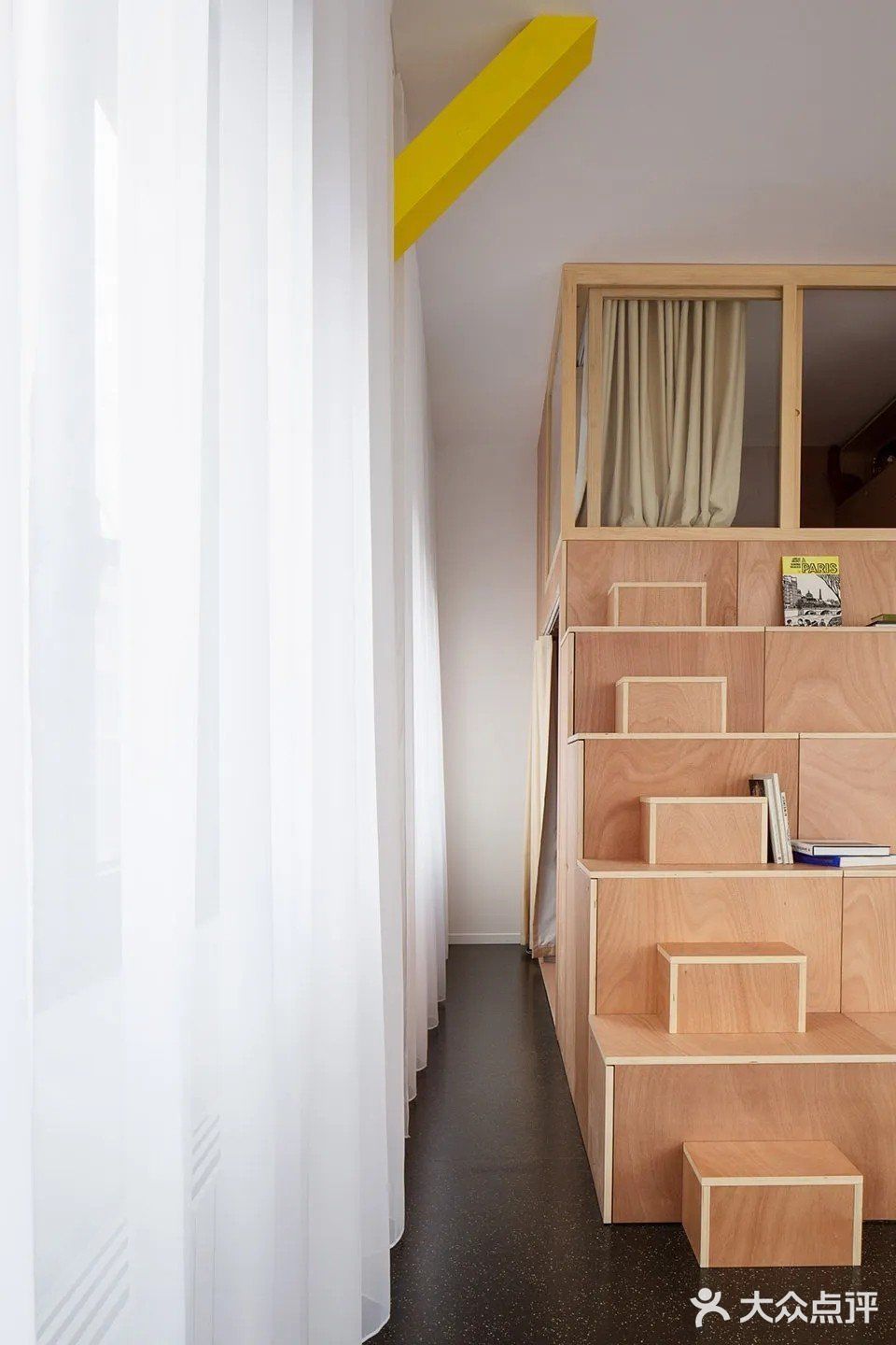 只有可以漫步的异形立面