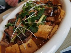 -小船渔村•大连菜•大连焖鱼(黄河路店)