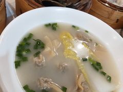 -旭璟酒家·传统粤菜·湘菜(逸景路店)