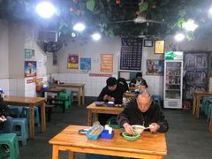 大堂-越洋肖氏老米线(杨家坪店)