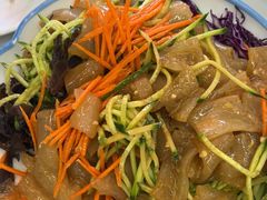 -一口猪海鲜浑锅·东北家常菜