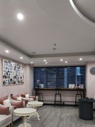 -爱月坊产后护理中心(万达店)