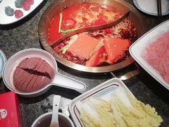 -小天鹅火锅·一线江景洪鼎旗舰店(洪崖洞店)