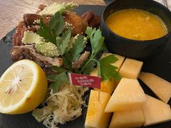 亚式椰汁烤半鸡-鹿萤季·营地小馆(皇后公园店)
