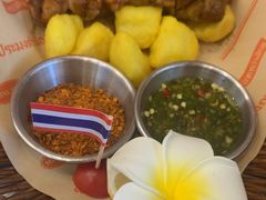 -小小集渔·泰式大排档(太古里香槟店)