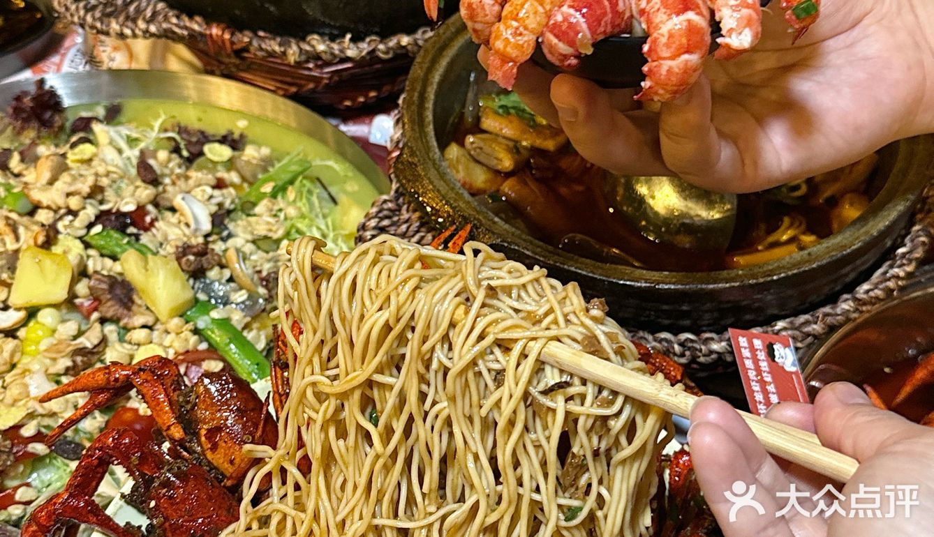 吃完发现果然名不虚传!小龙虾真的巨好吃!