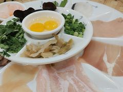 -花馬肆.云南过桥米线(汉神购物广场现场熬汤店)