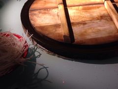 -鱼窝棚柴火铁锅炖(富山屯店)