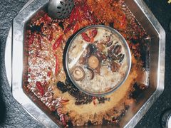 鸳鸯锅-陈眼镜火锅(总店)