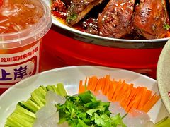 -辣小妮de川菜馆(红旗Mall店)