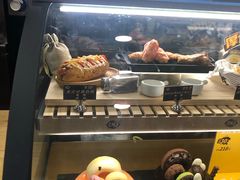 -DQ·蛋糕·冰淇淋(大宁国际商业广场店)
