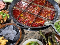 -正南齊北重庆老火锅(光华村直营店)