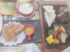 -豪客来牛排(成都锦江大融城店)
