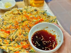 -亲昵春川鸡排(韩国美食街店)