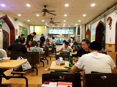 大堂-西部马华清真兰州牛肉面·烧烤夜市(关东店)