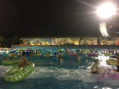 -热带风暴水上乐园(新镇路)