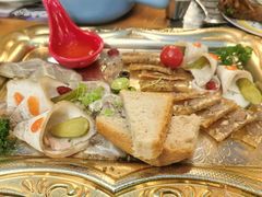 -米德维奇俄式西餐厅(西六道街店)