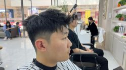 -尤司男士国潮理发馆