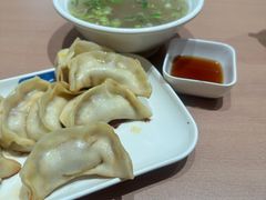 -韩海丽特色美食(秀州路店)