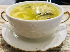 翅肚金汤辽参羹-十面欢腾·海鲜面·台式Bistro(长乐路店)