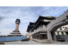 -隆福寺